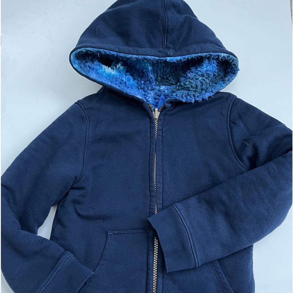 Boys reversible warm zipper sweatshirt with hood and pockets size 4-5